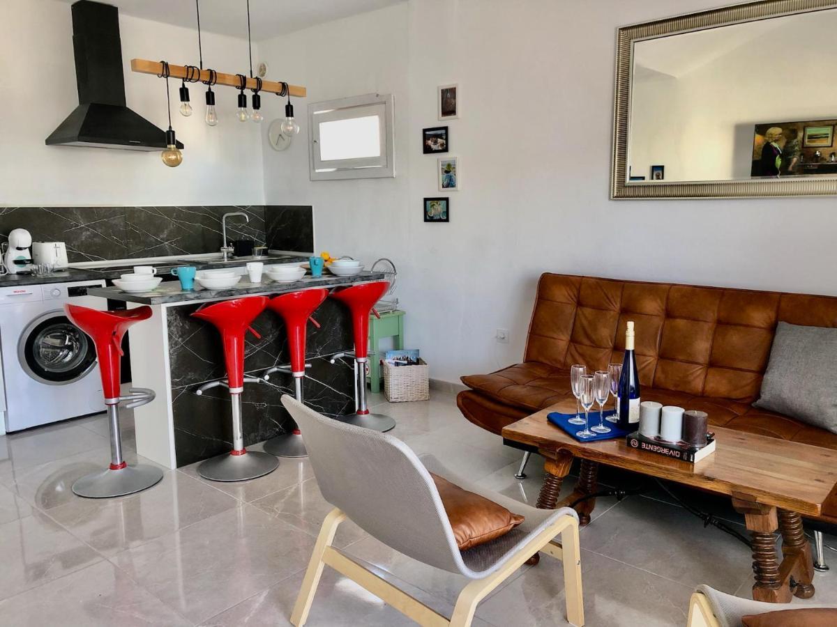 Casa Rene, Lovely Apartment Close To The Center, Puerto Del Carmen بويرتو ذيل كارمين المظهر الخارجي الصورة